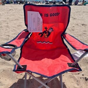Kid’s Life Is Good Red Beach Chair with Navy Accents NWT